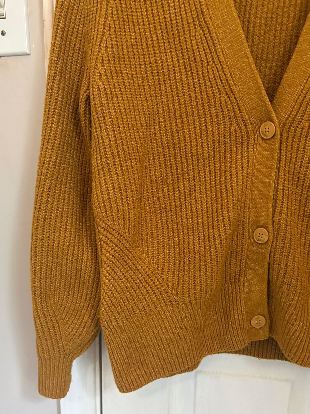 Amazon Essentials Soft Touch Ribbed Blouson Cardigan - Picture 10 of 10